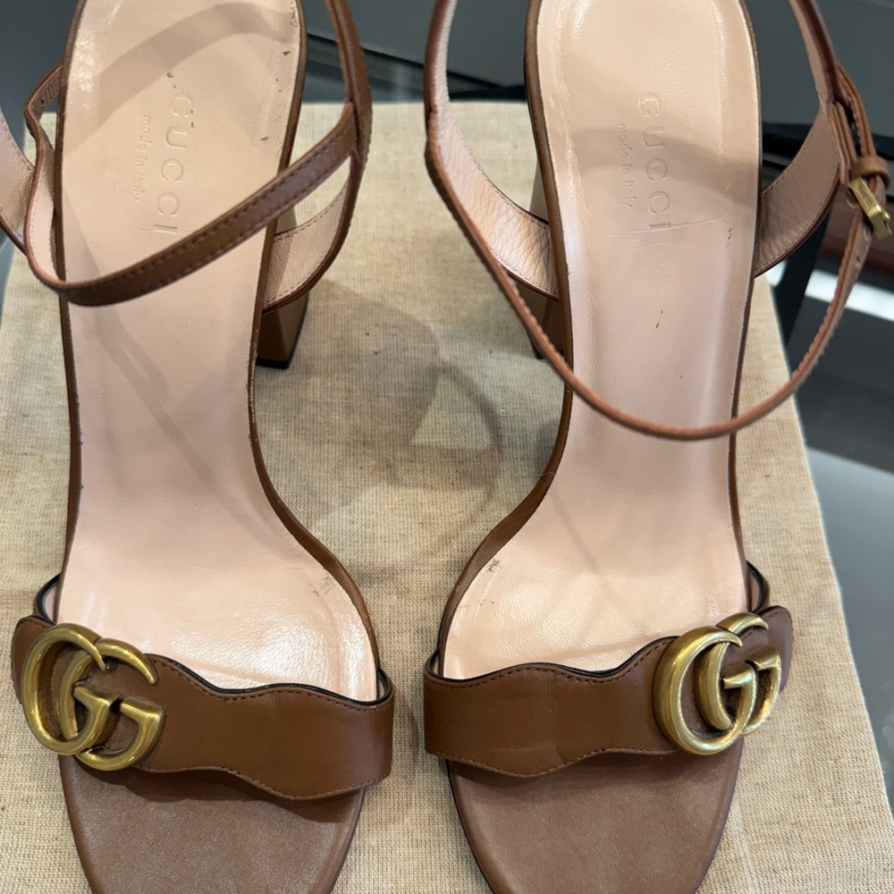 Gucci Tan Leather Heels with Gold Accents